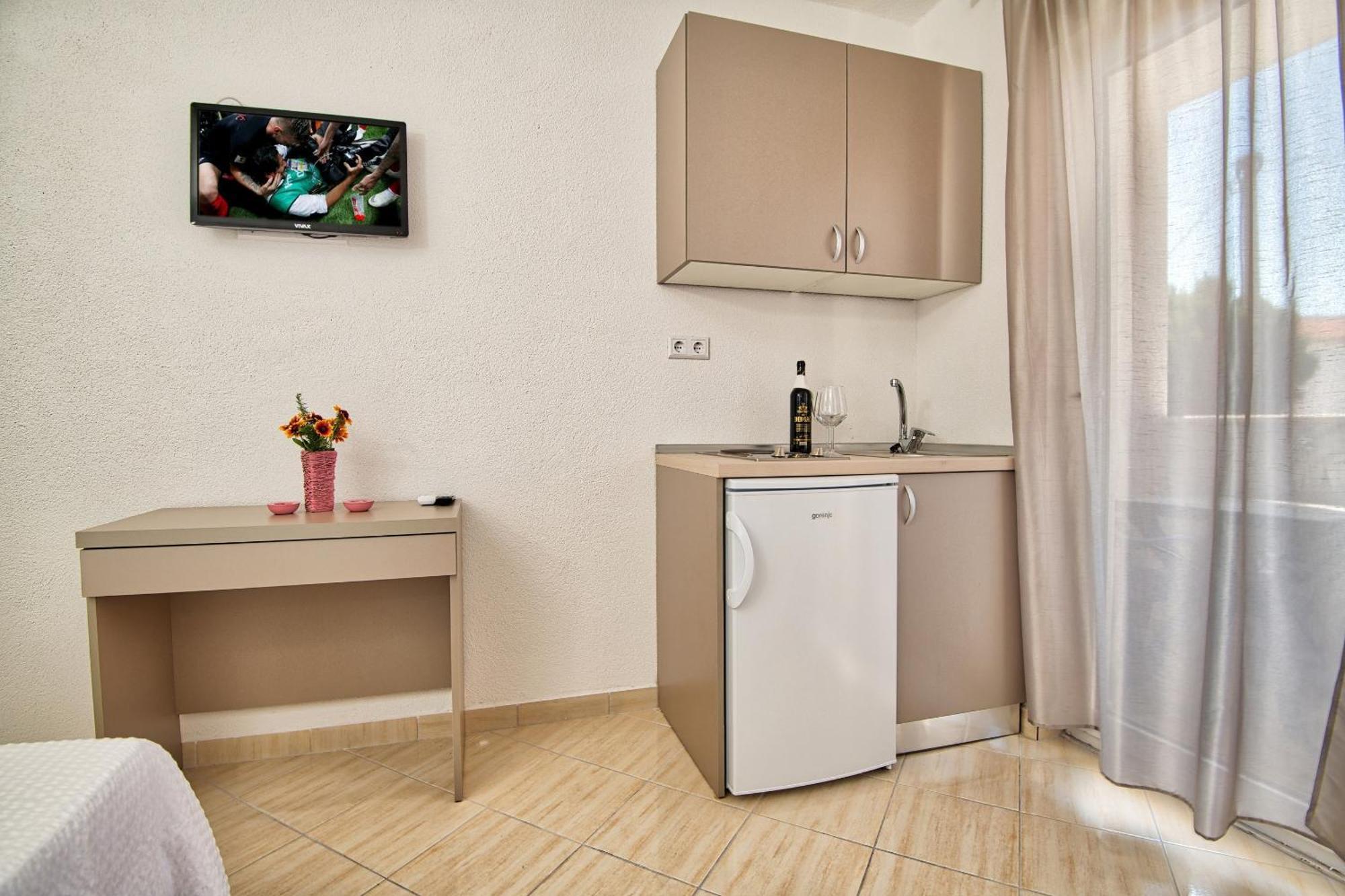 Studio & Apartments More Neum Exterior photo